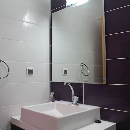 فيلة Hisar Aparts